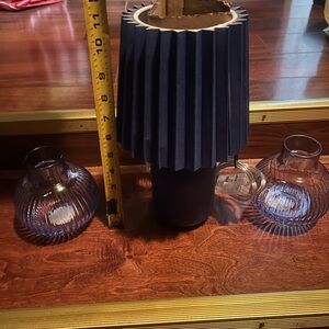 Small Royal Blue Ceramic Lamp with Pleated Lamp Shade and 2 Glass Vases